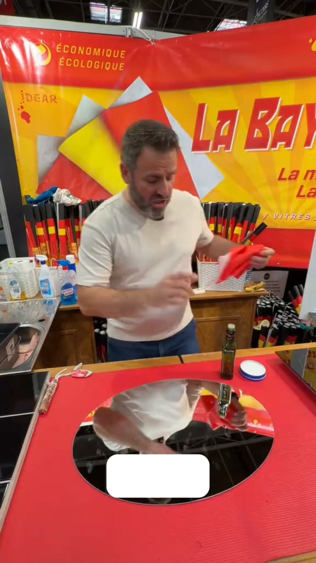 Des surfaces impeccables en un seul geste !