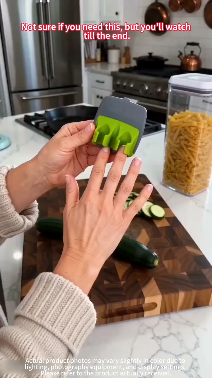 A Better Hold. An Easier Way to Peel.