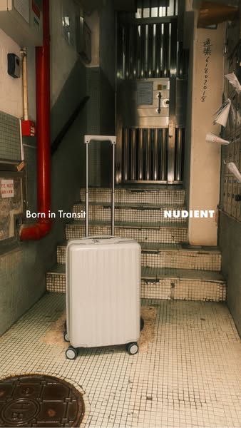 Discover Bold Luggage