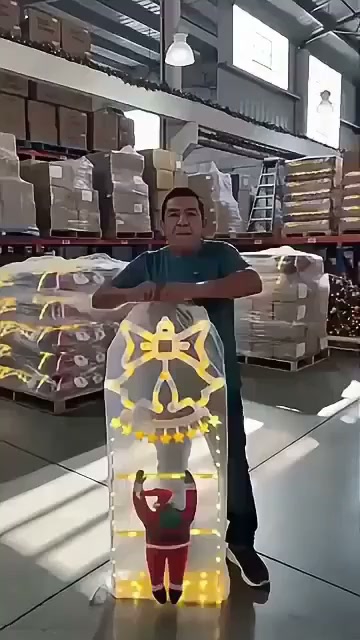 你的墙面还缺少一点圣诞魔法吗？