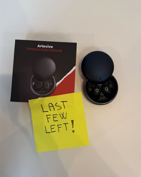 Moto Earbuds 50% OFF