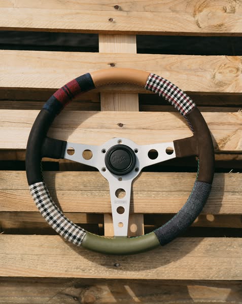 Steering wheel reupholstery / rewrapping service