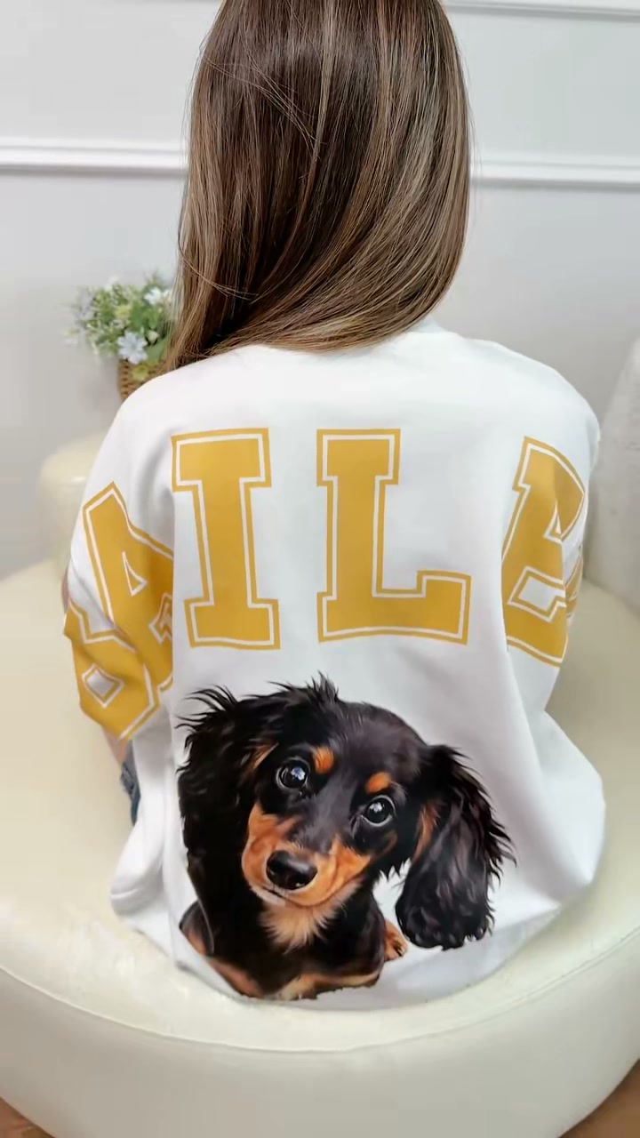 A Cozy Christmas Gift for Pet Lovers