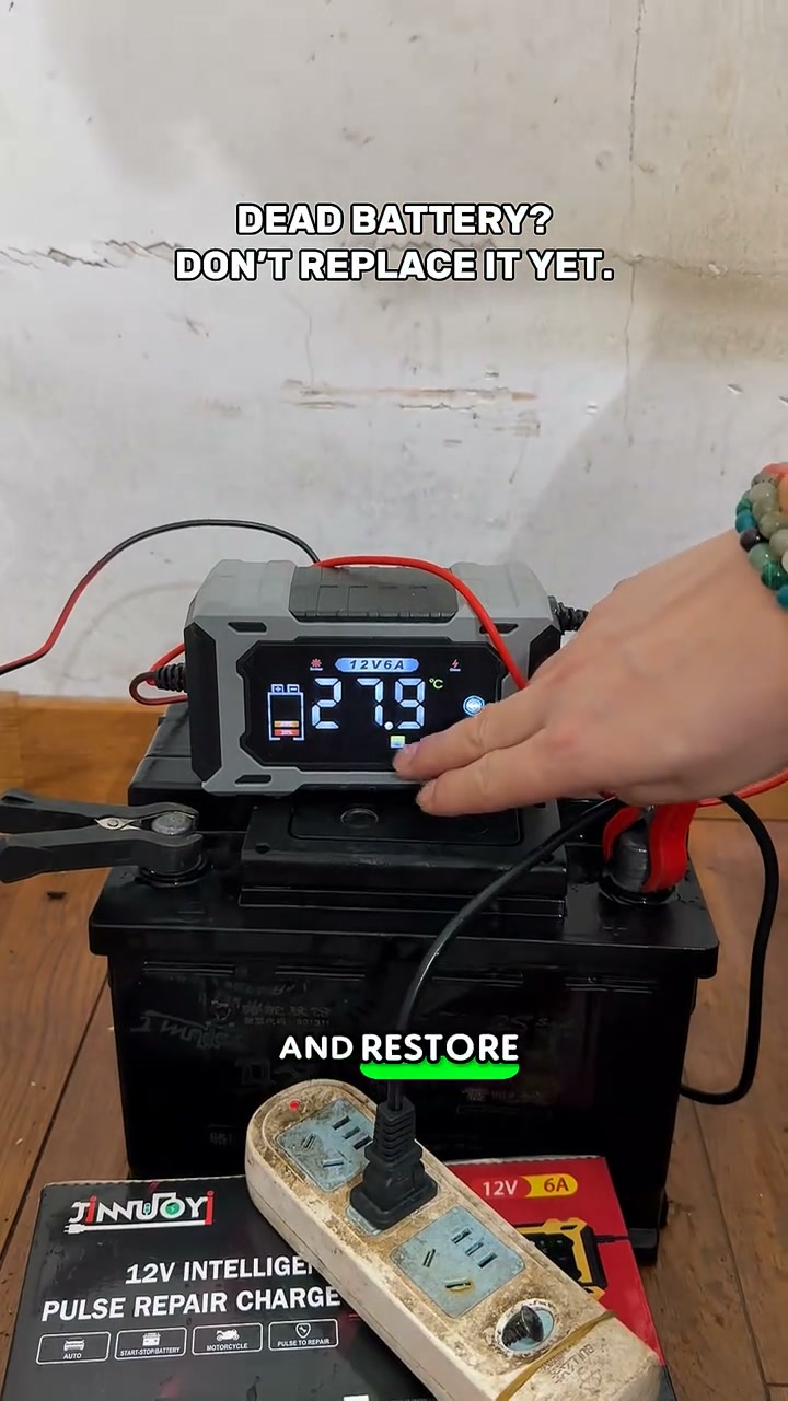 Time-Limited Special12V 6A Smart Car Battery Charger – Pulse Repair Technology, Auto Maintain & Desulfation