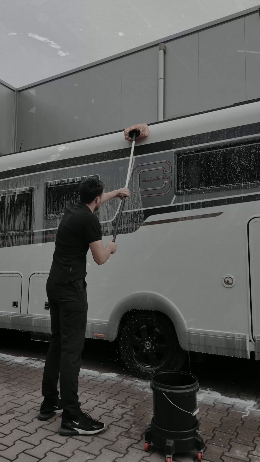 Uw camper of caravan beschermen was nog nooit zo makkelijk.