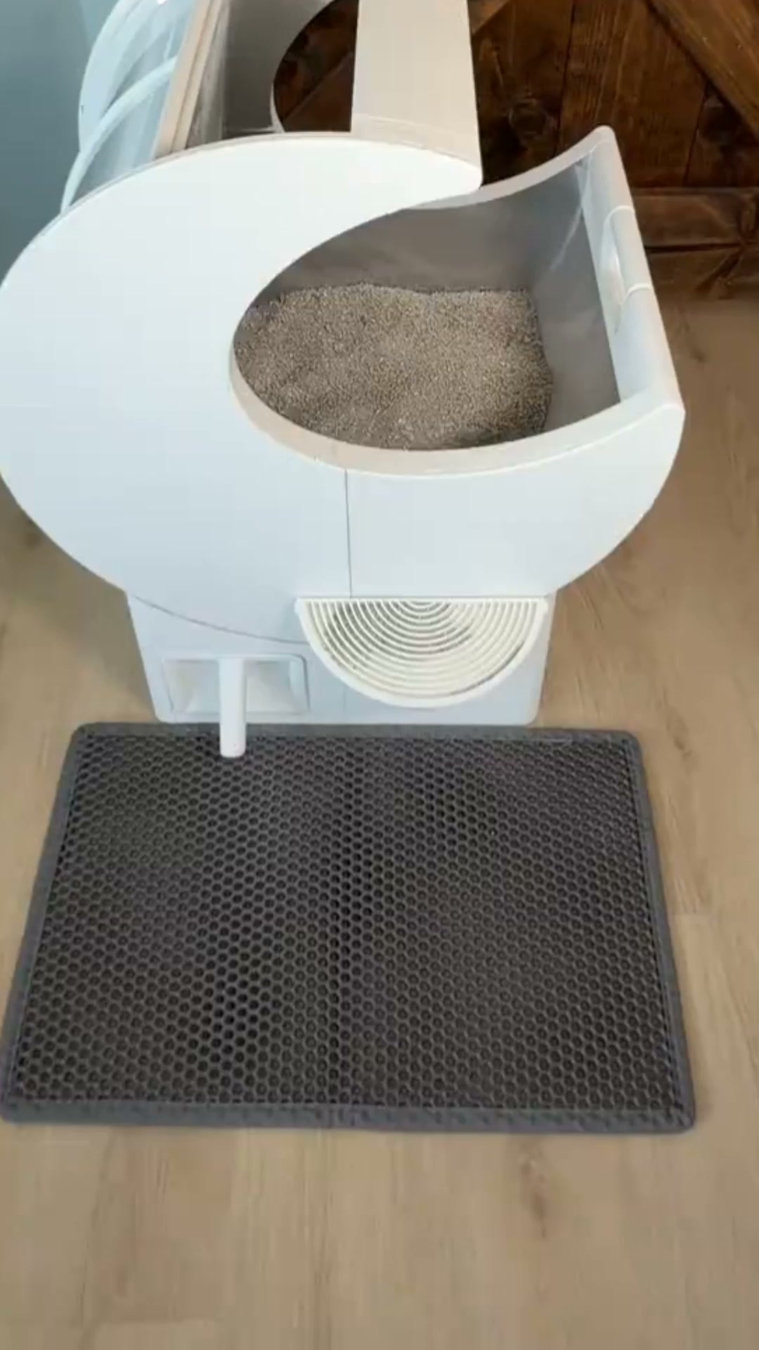 No Scooping, No Electricity! The 5-Second Rotating Litter Box is Here