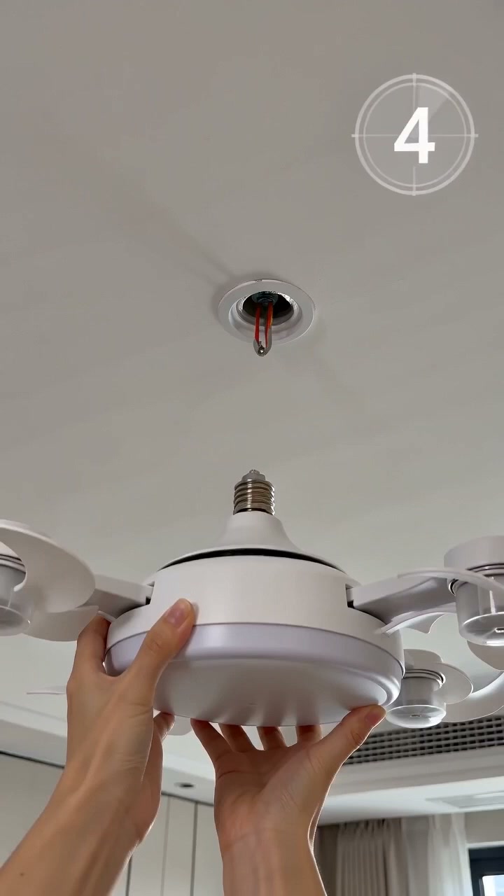 Foldable Ceiling Fan with Light & Remote