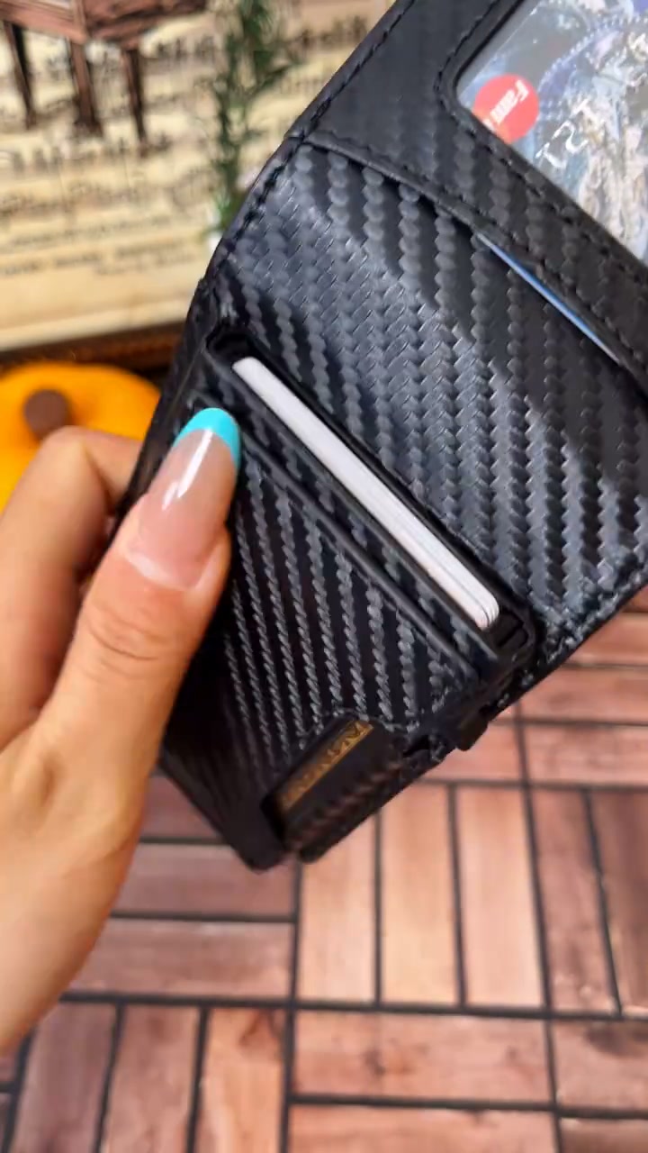 The Ultimate Fast-Access Leather Wallet
