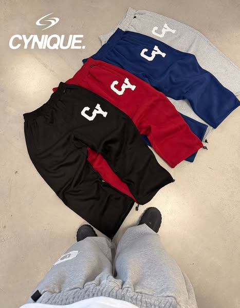 300g premium fabric, oversized fit