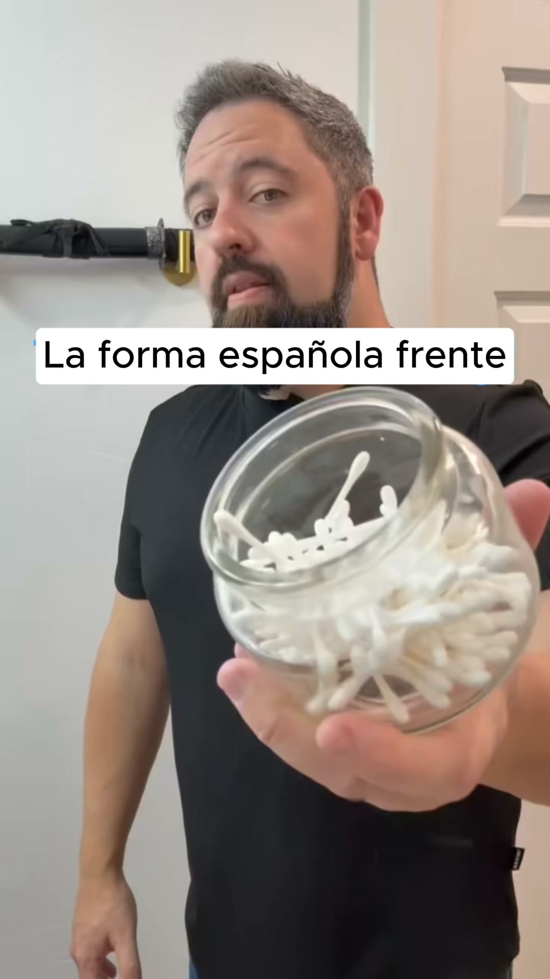 Deja de empujar el cerumen hacia dentro