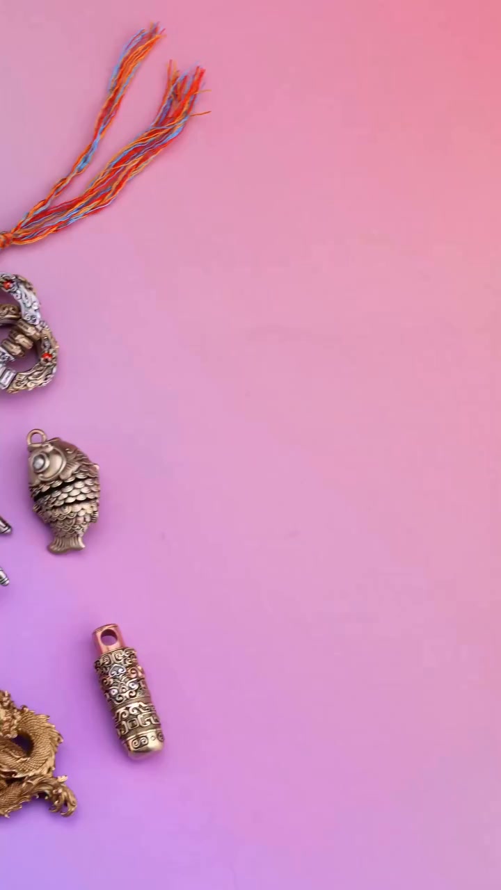 Which Clasp Is Your Style?