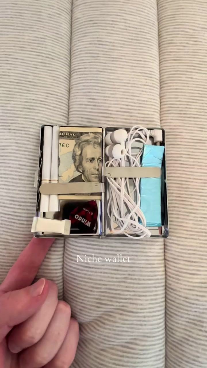 niche wallet