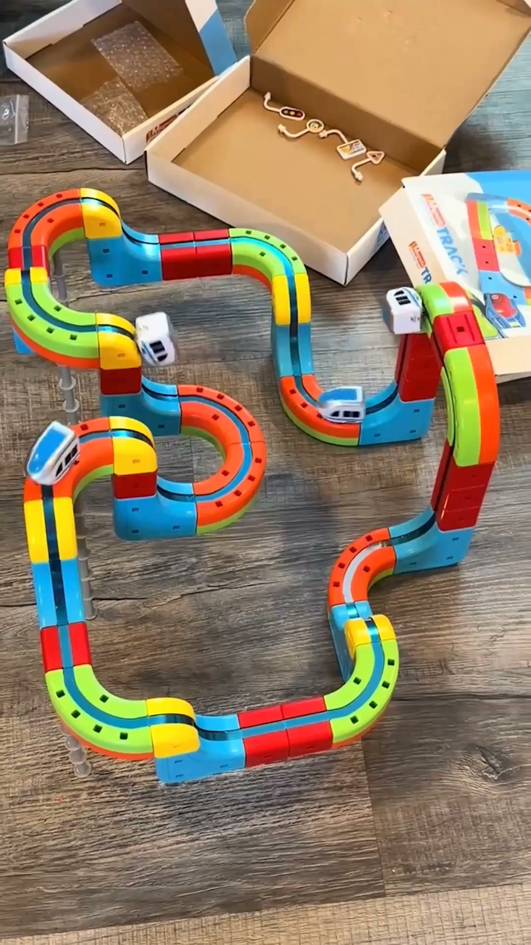 BlockRail™ | Magic Cube Train Track