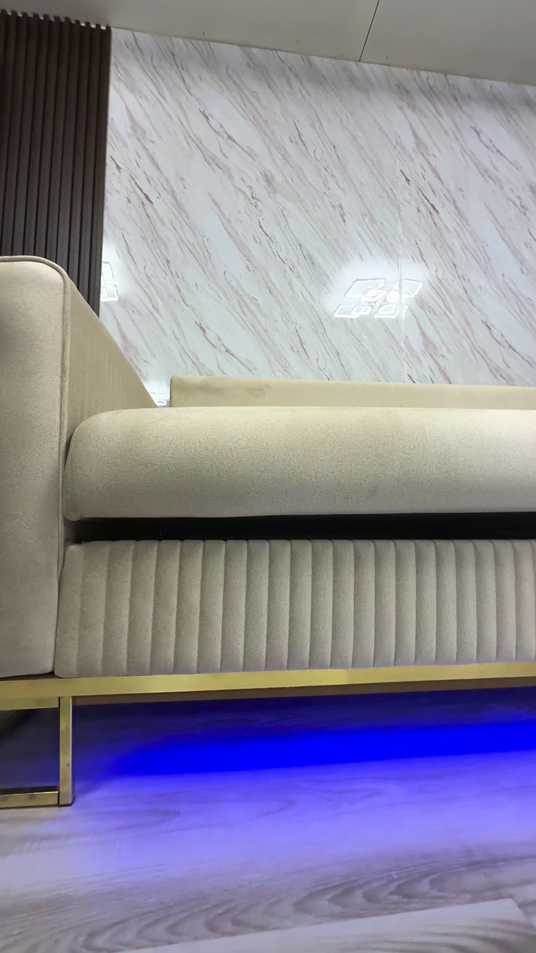 Free Delivery on the Most Feature-Packed Sofa in the UK.