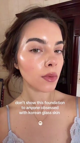 Discover the foundation that EVERYONE is talking about