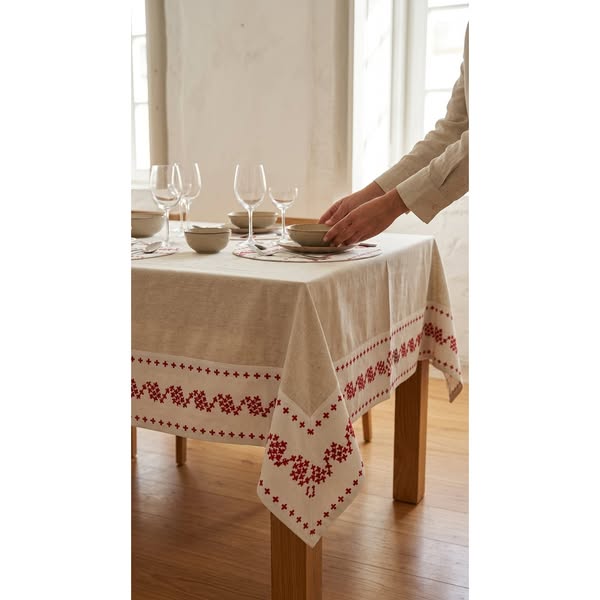 Toalha de Mesa Ponto a Ponto
