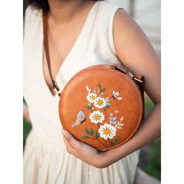 Hand Embroidered White Daisy Round Sling Bag