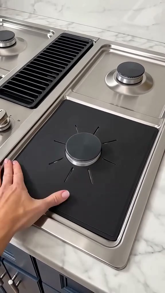 4-Piece Reusable Non-Stick Gas Stove Burner Covers