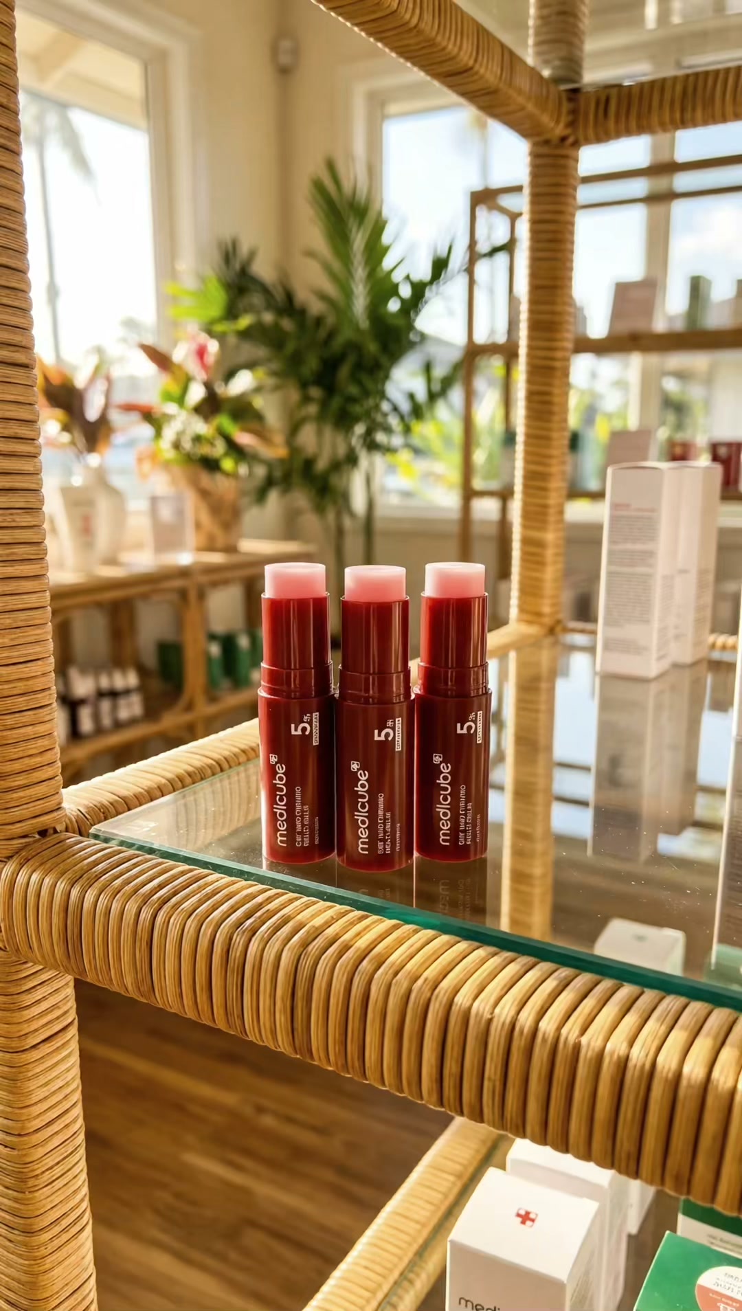 Wake Up to Firmer, Younger Skin!