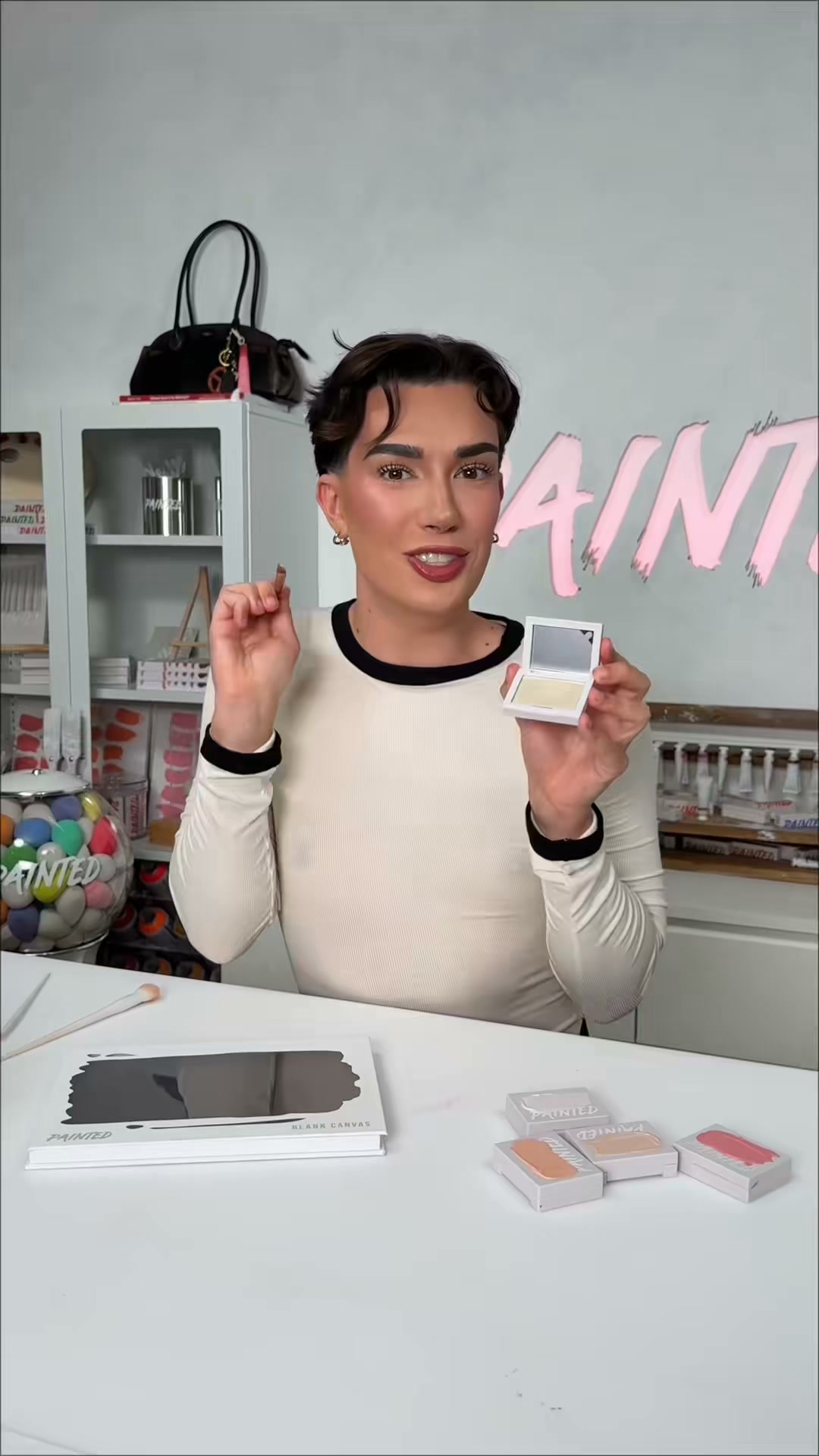 HIGHLIGHTERS NOW LIVE