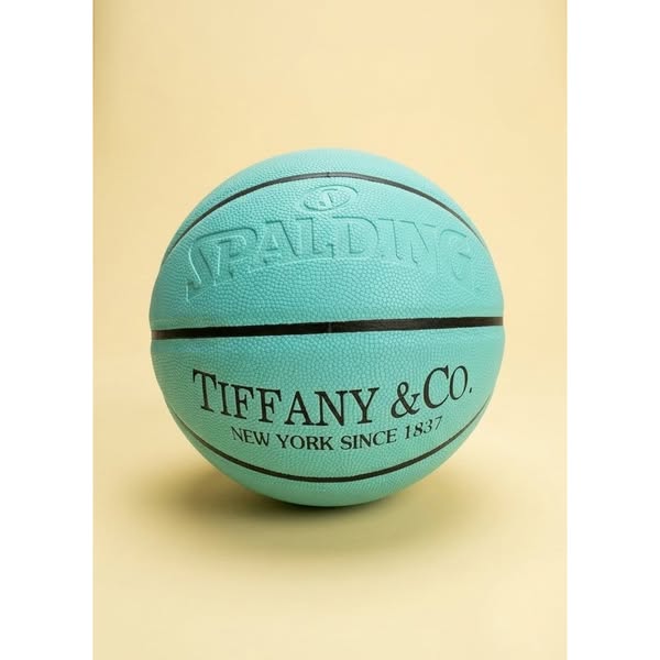 https://elcirculohoops.com/products/balon-de-baloncesto-talla-7-azul-co?utm_content=Facebook_UA&utm_source=facebook&variant=53626716258651