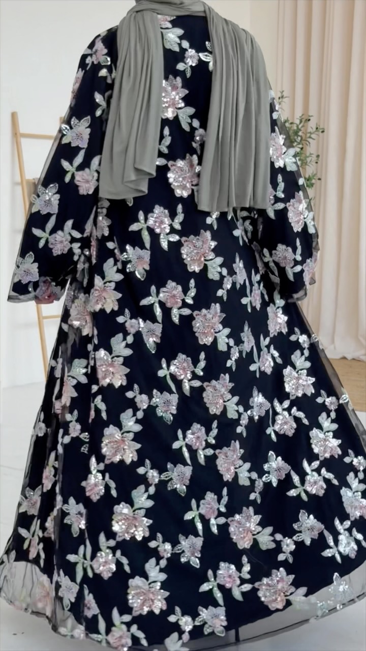 Anúncio de Aaliya Collections
