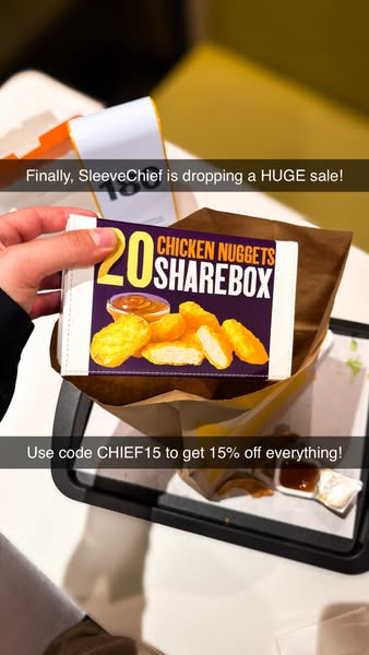 Limited Edition: Chicken Nuggets Deckbox
