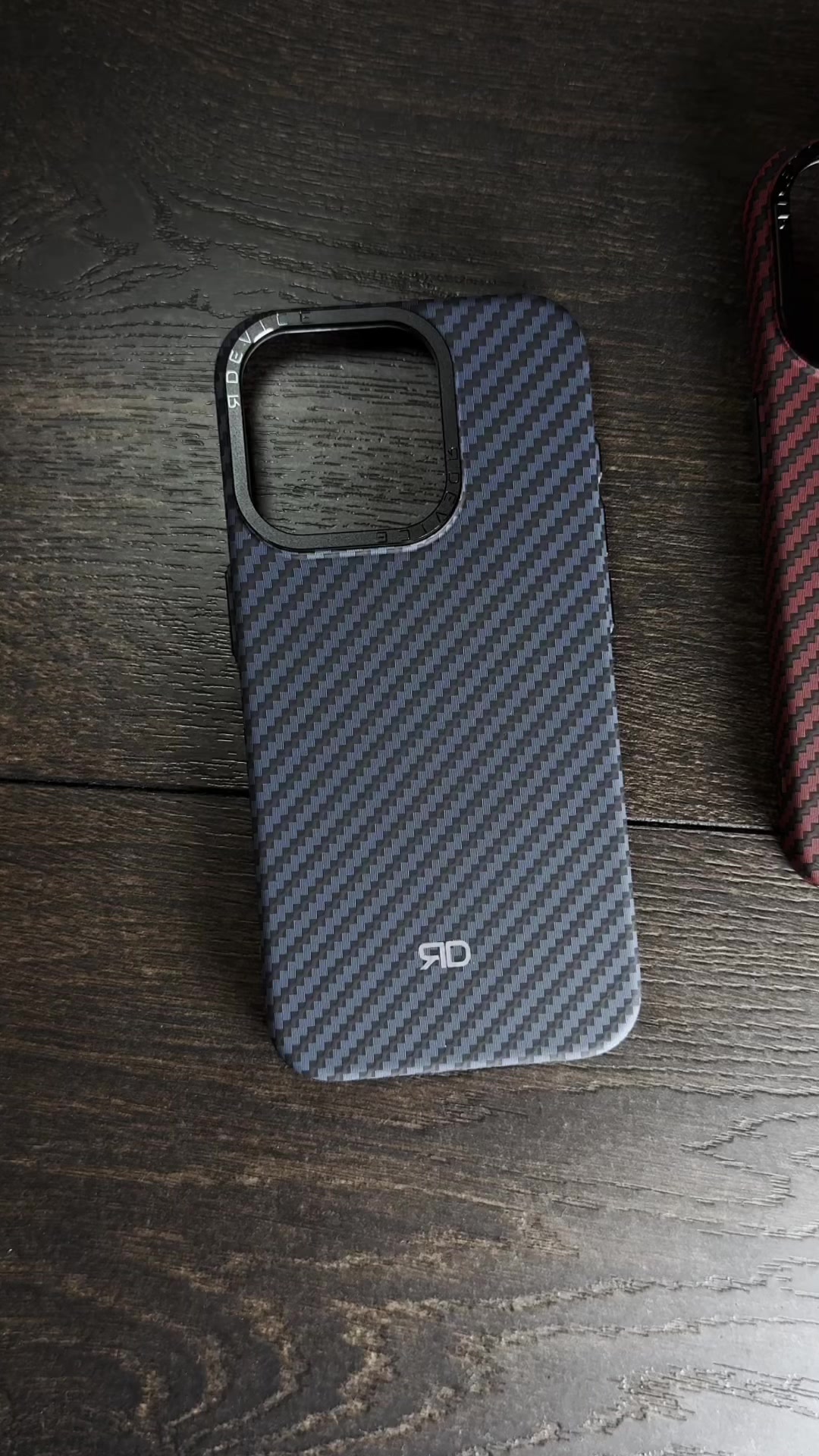 100 000+ cases sold globally. Customer favorite!