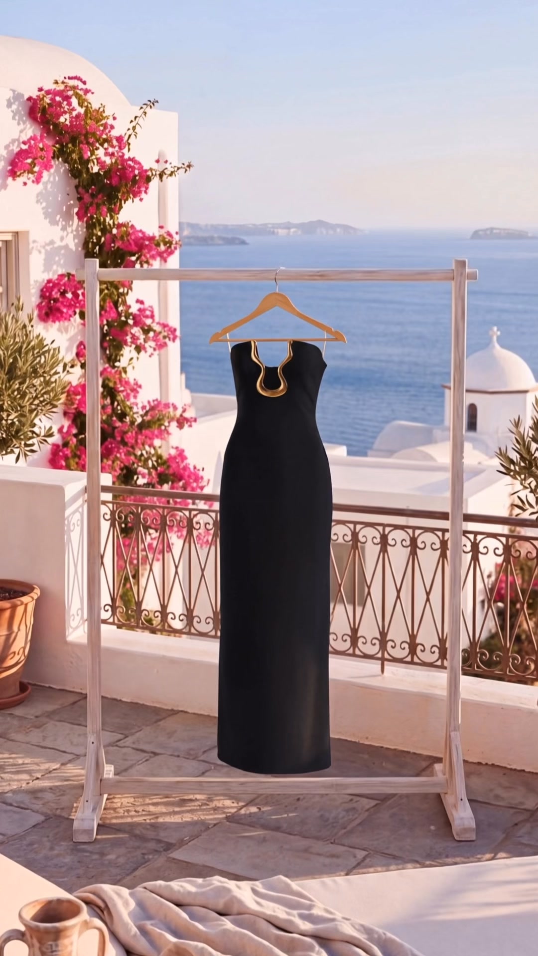 Soleil - Sculptural Gold-U Strapless Maxi Dress