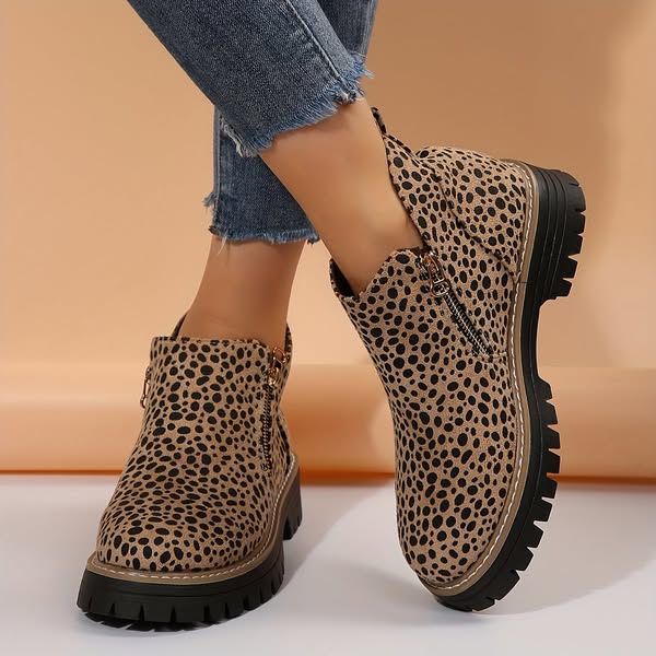 80% OFF — Kathleen Ankle Boots
