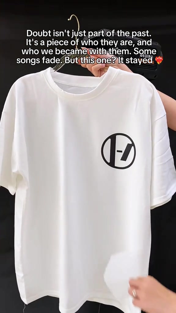 twentyonepilotsedit 2-sided printed shirt