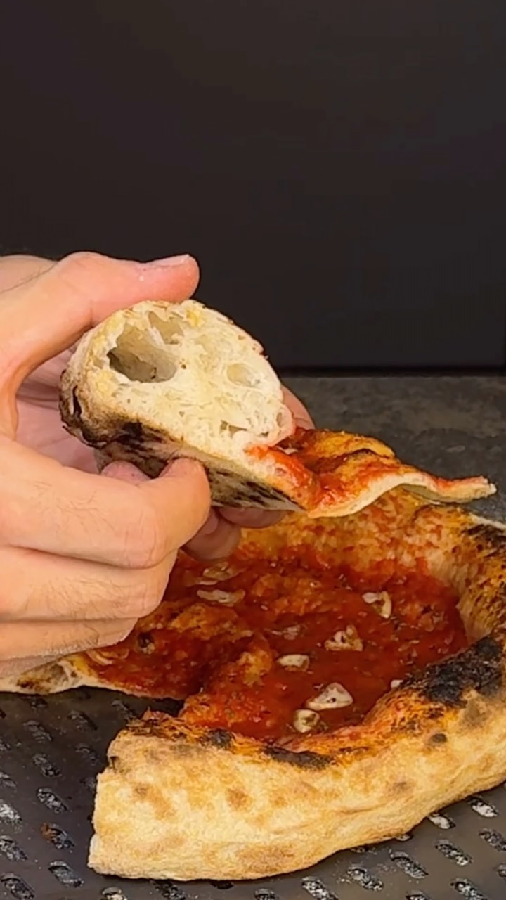 Anúncio de GIU Pizzaofen