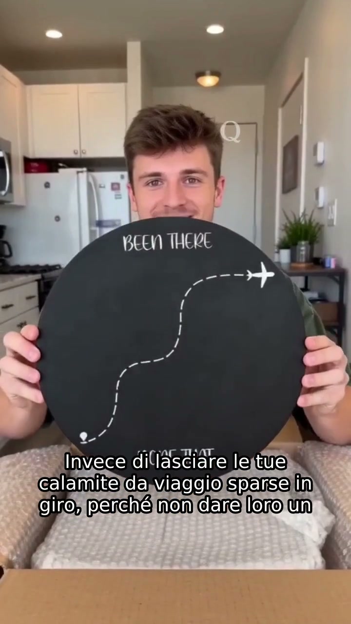 Bacheca magnetica dei viaggi - Ogni magnete ha una storia. Ogni viaggio merita un posto tutto suo