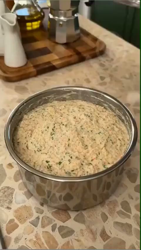 Anúncio de Flolyeb