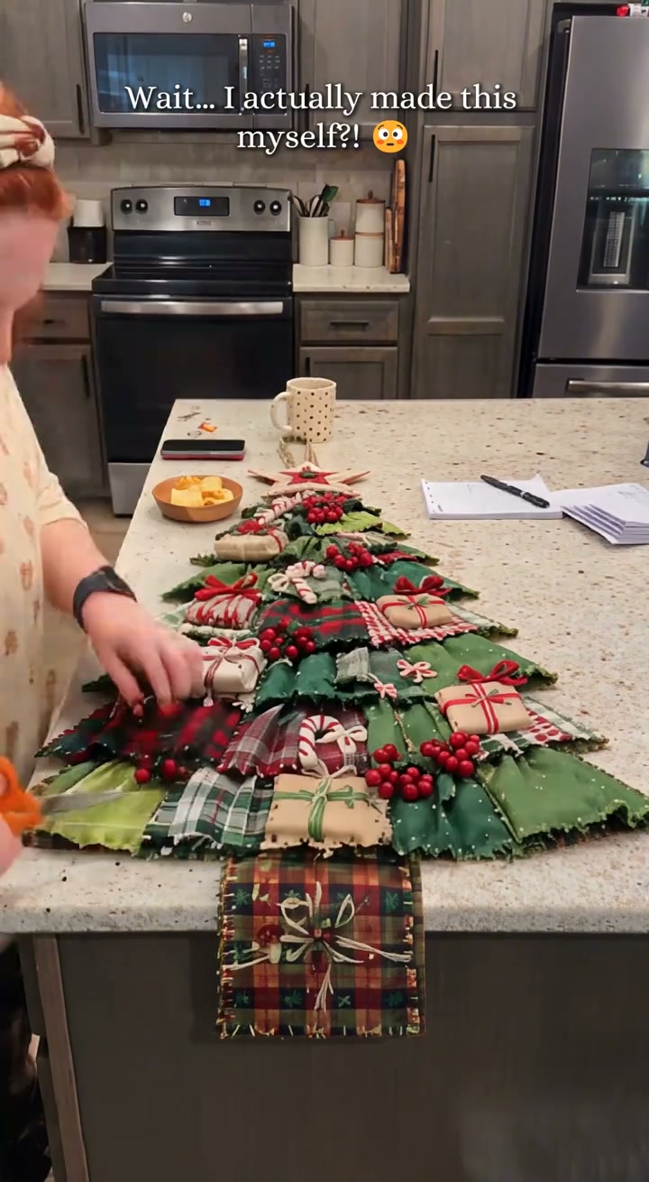 Create Your Own Patchwork Christmas Tree