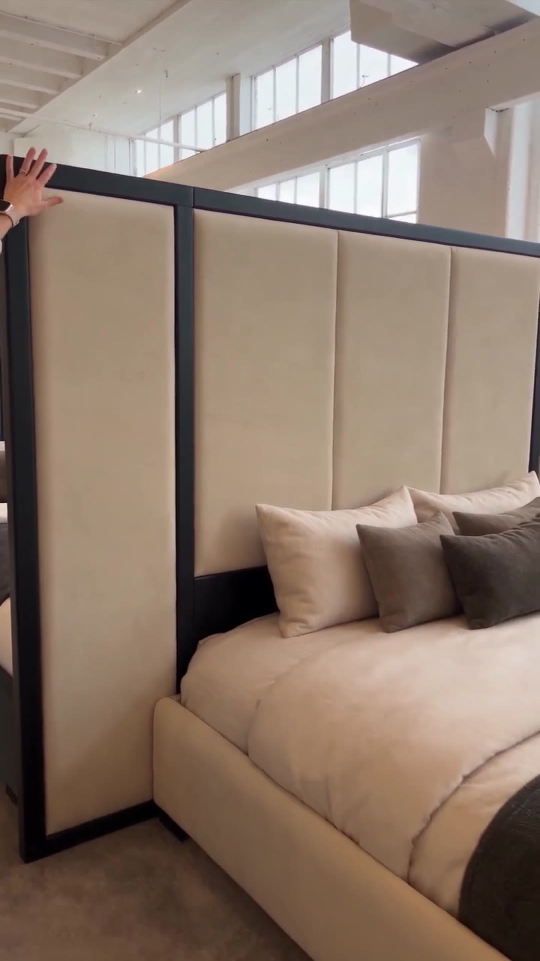 Up to 29% Off the Atlas Ottoman Bed