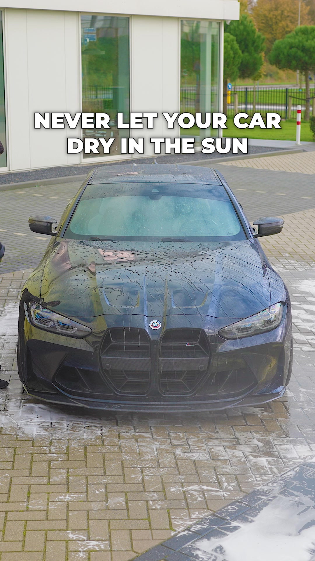 Water Repellent & Dry Without Streaks