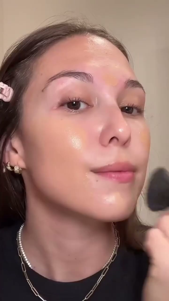 Ma Peau S'est Jamais Aussi Bien Portée