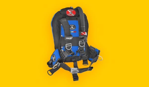 New Tekky: Lightweight BCD, Built for Tech Divers