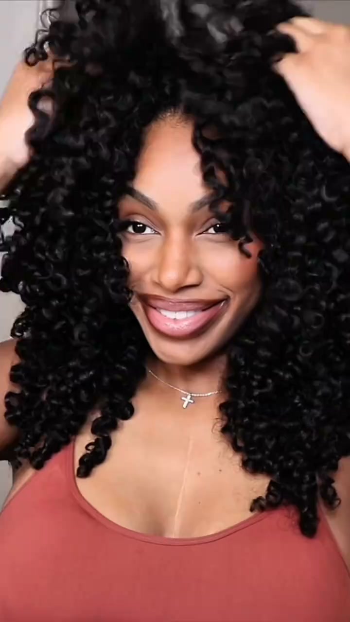 Instant Volume. Big Curl Energy.