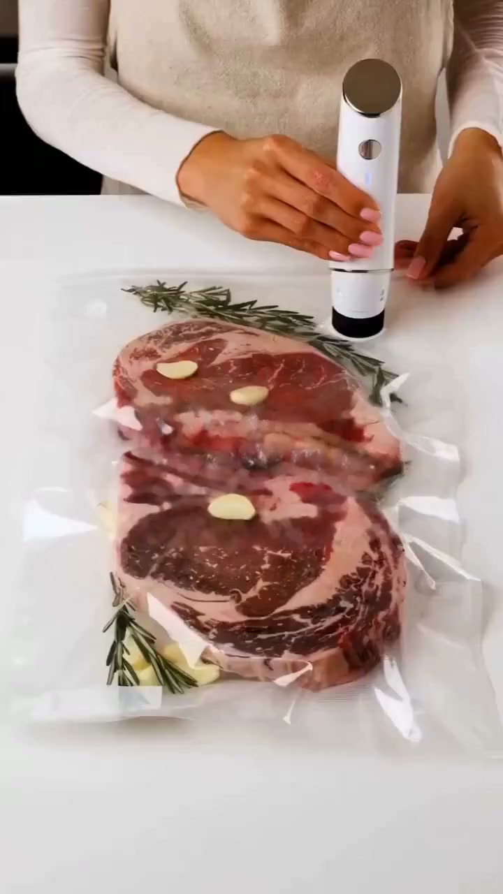 Vacupura Vacuum Sealer