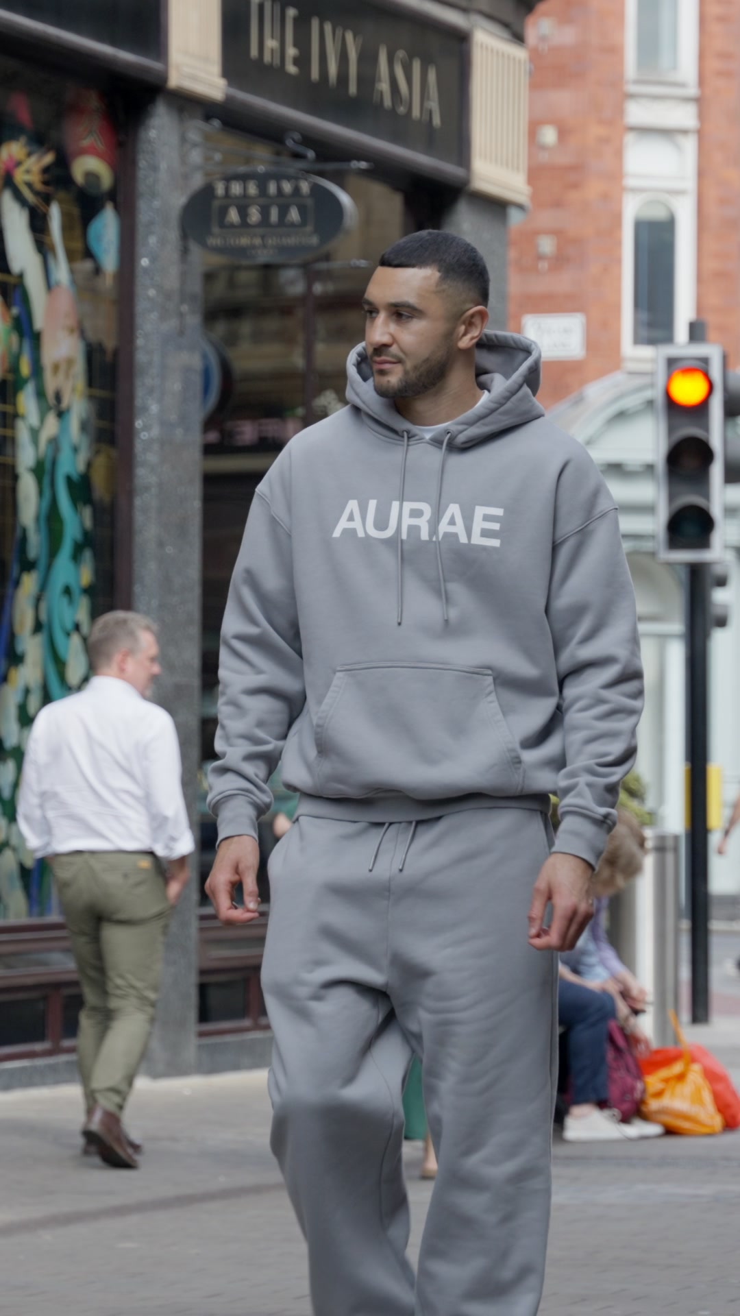 AURAE, Worn by Champions
