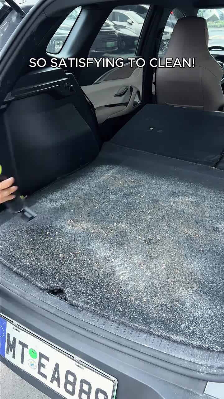 The Little Vacuum That Gets Into The Tight Spots
