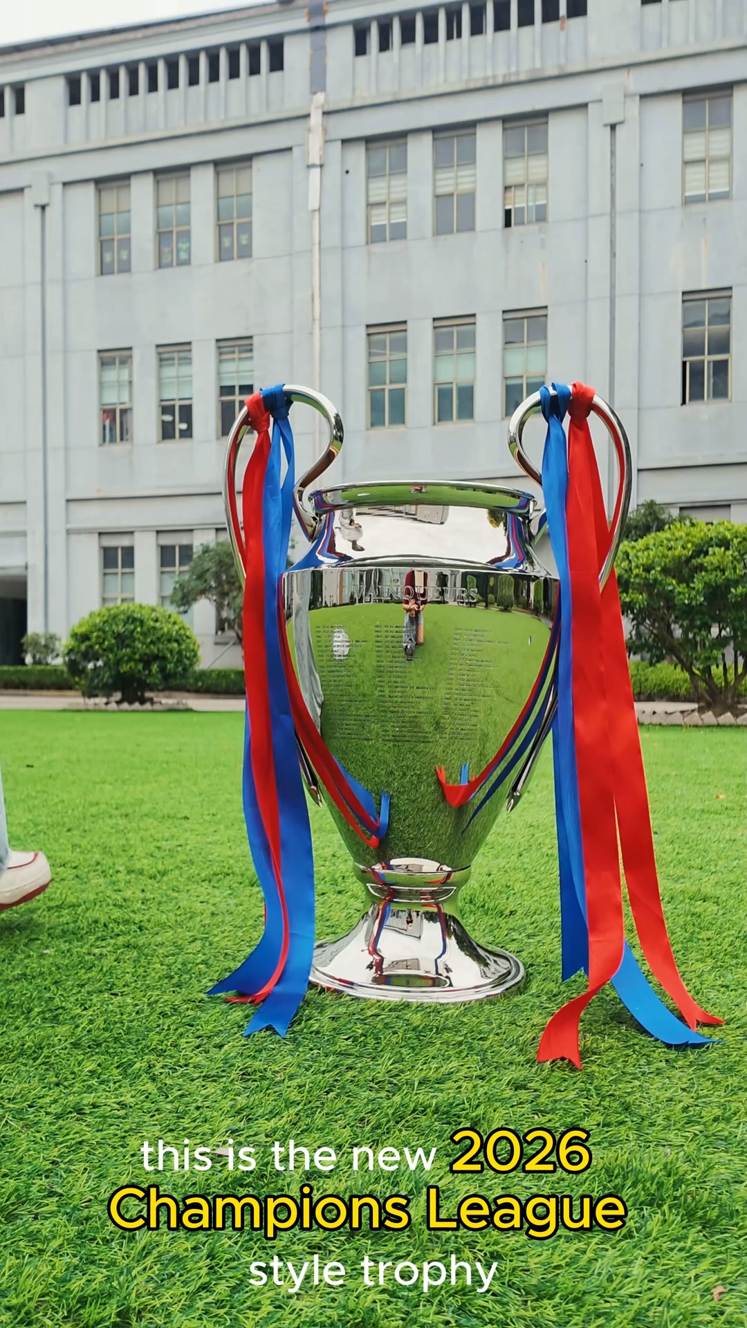 Anúncio de Trophy & Pigskin Nation