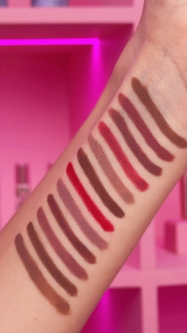 Anúncio de Eveline Cosmetics