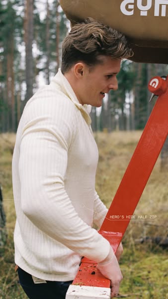 Hero's Hide Half Zip