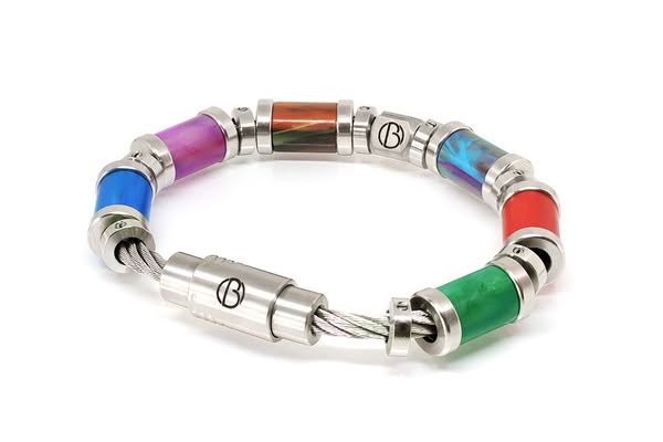 Design your Bracelet online today.