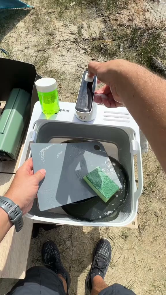Running Water Anywhere — No Plumbing Required!