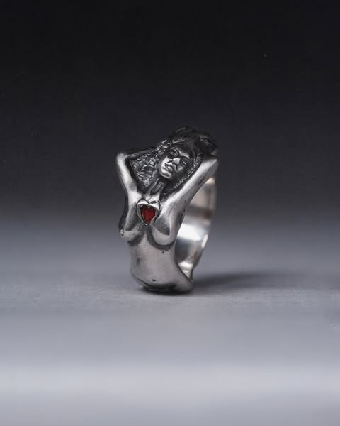 The Ladies Ring