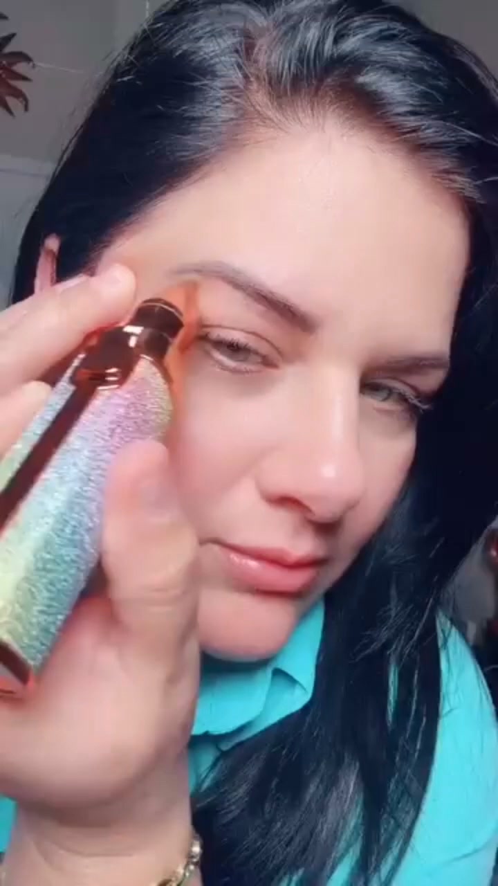 Cejas perfectas en minutos